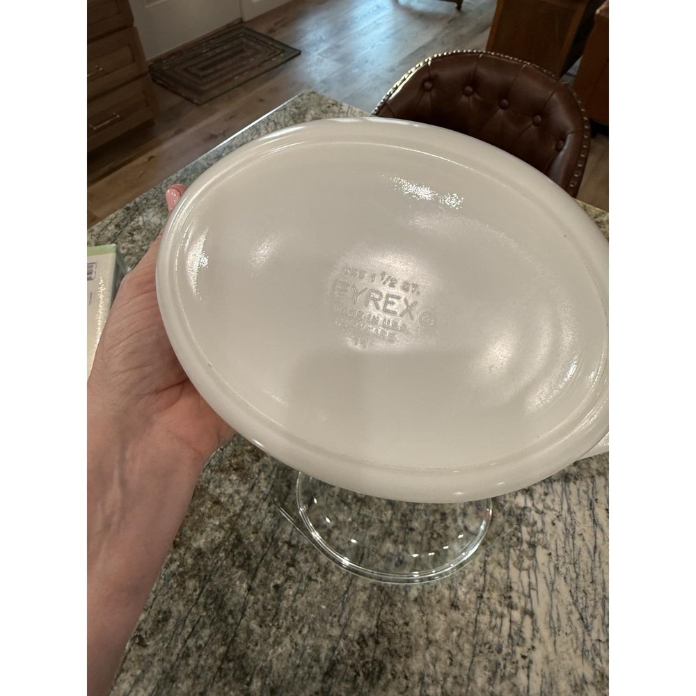 Vintage Pyrex Town & Country 1-1/2 Quart Casserole Baking Dish with Lid - Picture 5 of 7